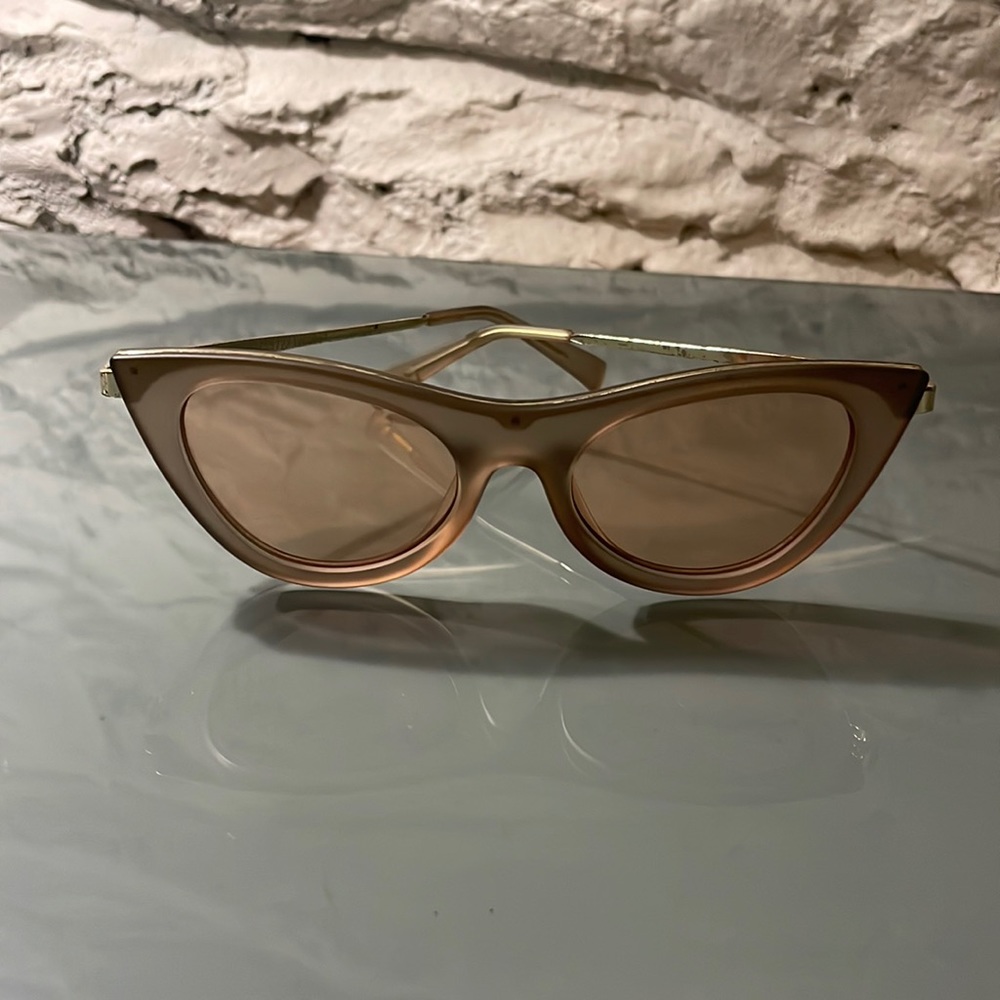 LeSpecs “enchantress” cat eye mirrors rose gold lens sunglasses